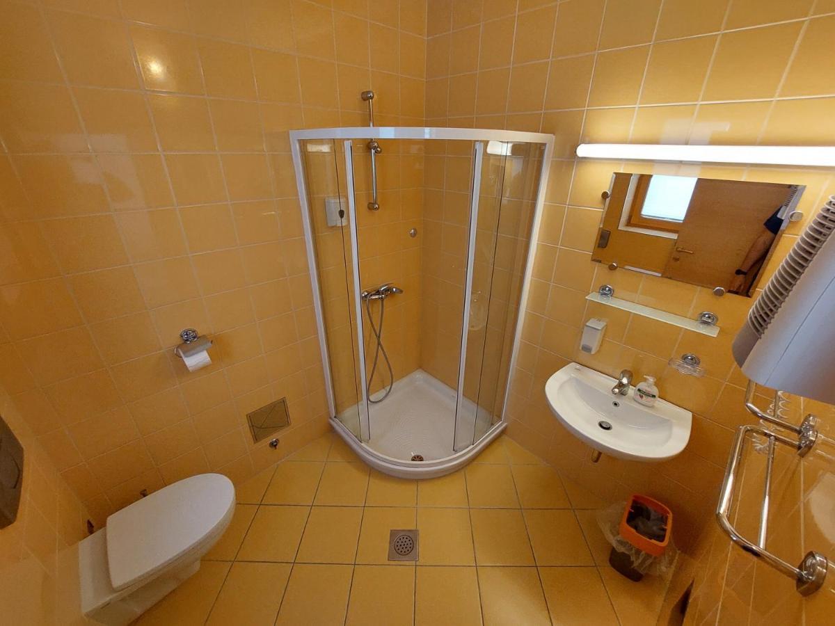 Apartmaji Fizine Portoroz Exterior photo
