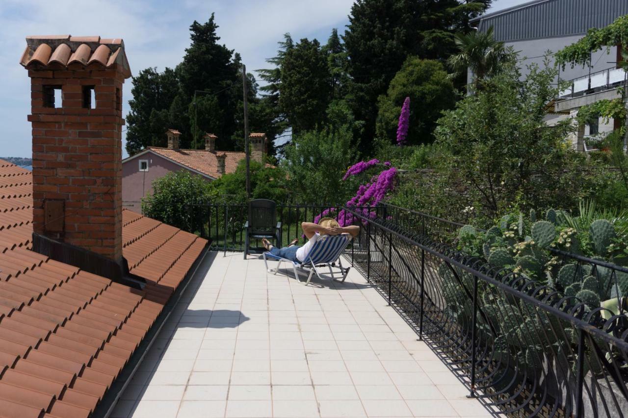 Apartmaji Fizine Portoroz Exterior photo