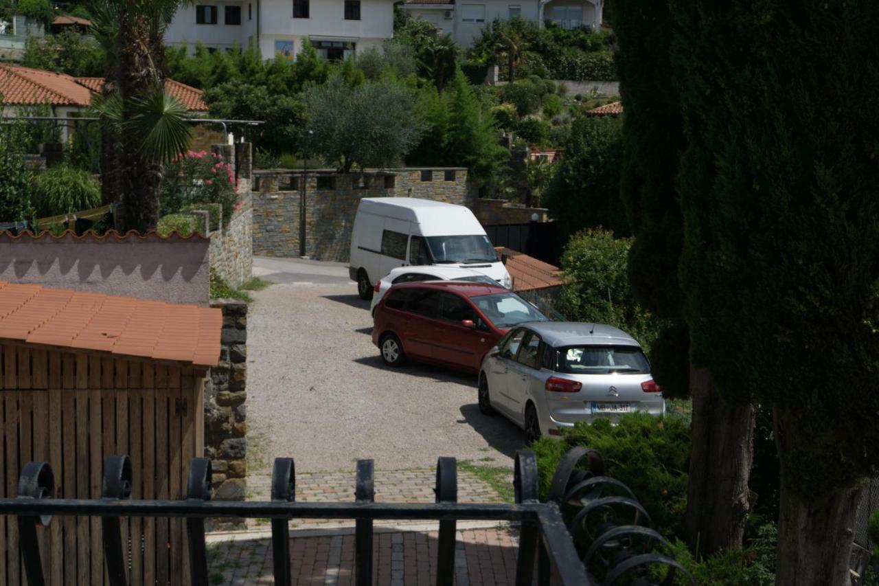 Apartmaji Fizine Portoroz Exterior photo